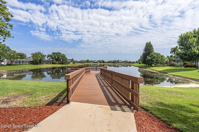Building Photo - 4650 Chardonnay Dr