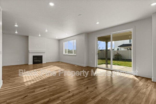 Building Photo - 11130 Aspen Hl Dr