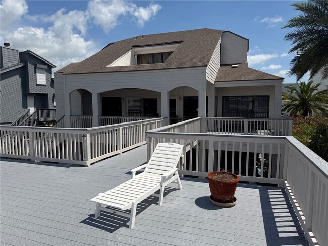 Building Photo - 3421 Jolly Roger Cir