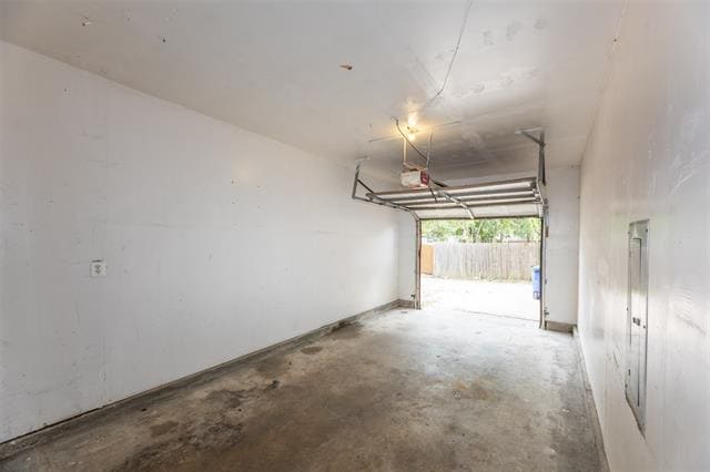 Building Photo - 10328 Woodleaf Dr