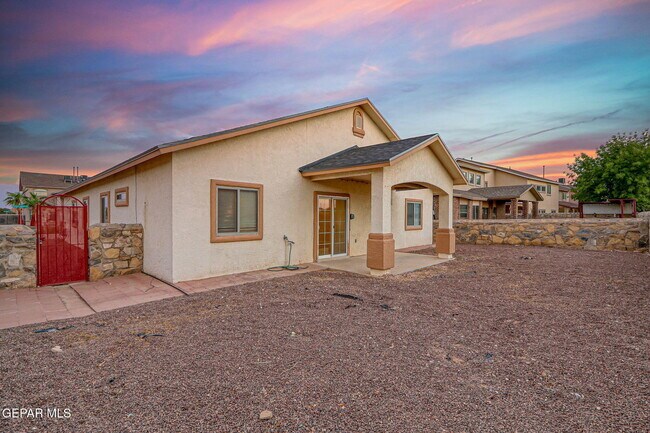 Building Photo - 12809 Tierra Alexis Dr