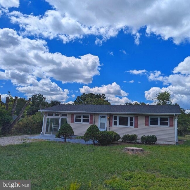 Building Photo - 8608 Linton Hall Rd