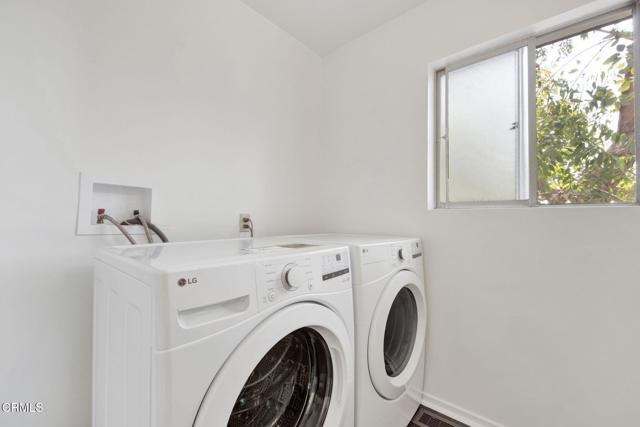 Building Photo - 1827 Oak Tree Dr