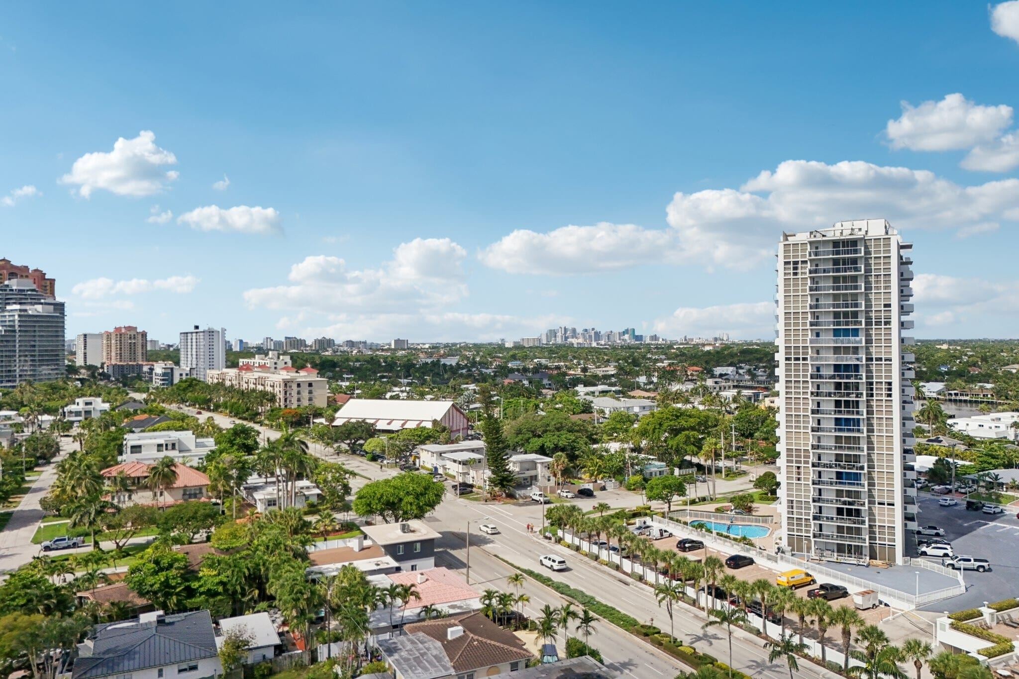 Building Photo - 2701 N Ocean Blvd