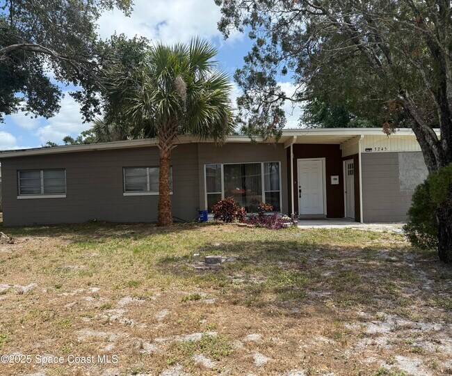 Primary Photo - 3245 Citrus Ct
