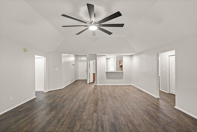 Building Photo - 3651 Woodlace Dr