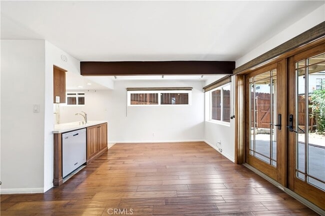 Building Photo - 1601 Van Horne Ln