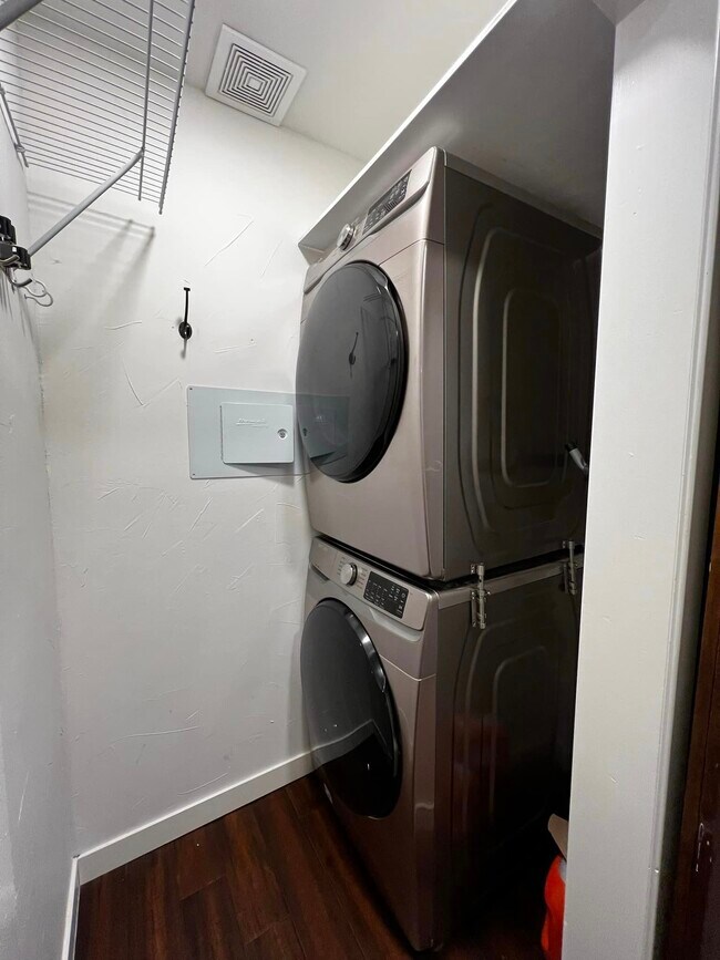 New Washer & Dryer Included - 2401 Leon St