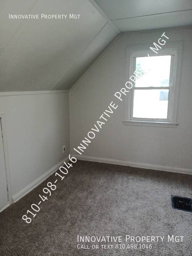 Building Photo - 2613 Wisner St
