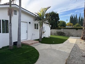 Building Photo - 6527 Gaviota Ave