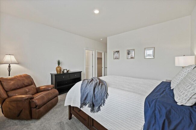 Building Photo - 12687 W Norterra Ln