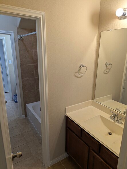 Building Photo - 18511 Cypress Steppe Ln