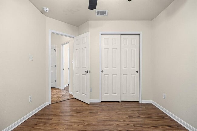 Building Photo - 11612 Timber Heights Dr