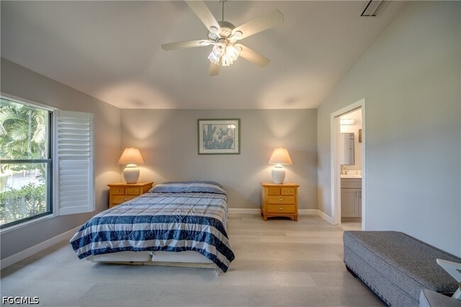 Building Photo - 15472 Admiralty Cir