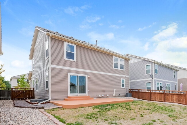 Building Photo - 1832 Morningview Ln