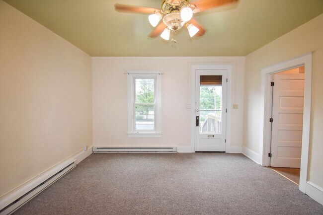 Building Photo - RAPLU155