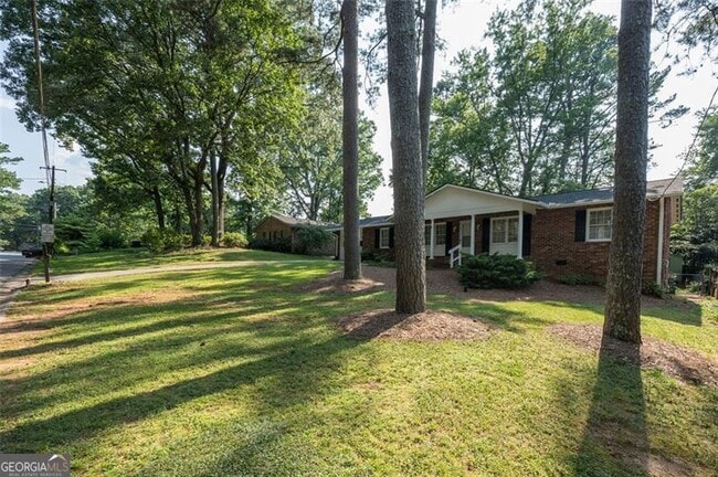 Building Photo - 4044 Forrestal Dr