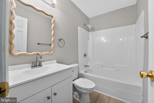 Building Photo - 4630 Warren Tree Way