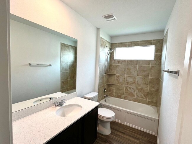 Building Photo - 112 Wolseley Dr
