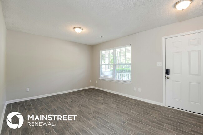 Building Photo - 3610 Bedford Park Ct