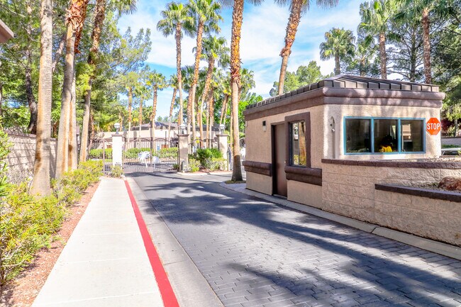 Building Photo - 5250 S Rainbow Blvd