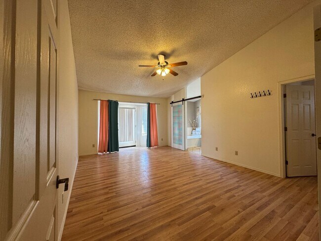Building Photo - 3BR/2BA/2CG, 1855 sq.ft. rental in Sierra ...