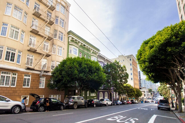 Building Photo - 1025 Sutter