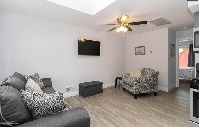 Living Room - 3215 NJ-35