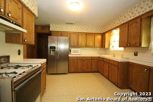 Building Photo - 2610 Kaiser Dr