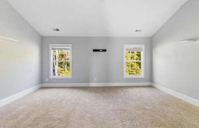 Building Photo - Ashley Oaks Luxury Home