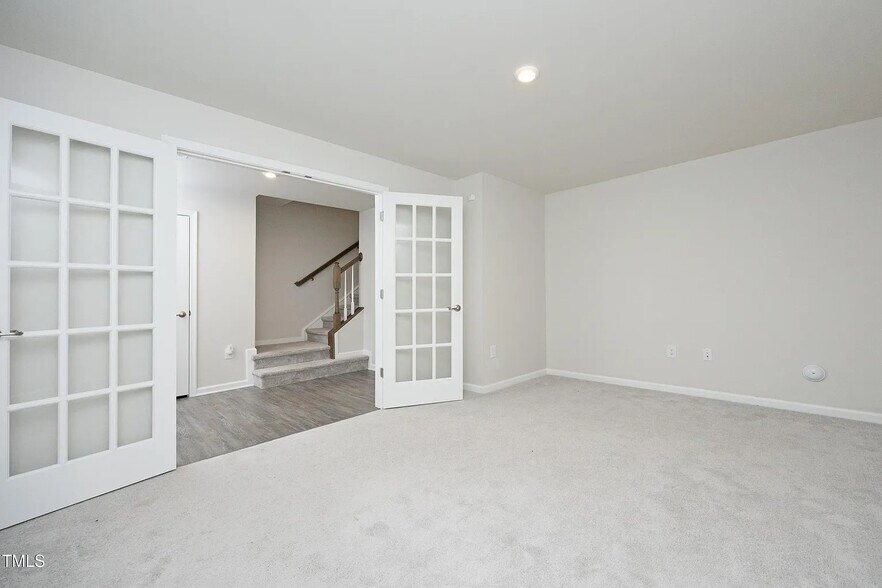 Building Photo - Room in Townhome on Excelsior Grand Ave