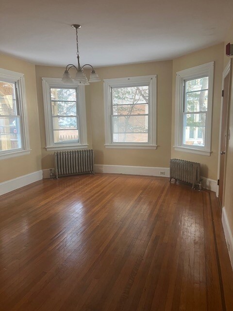 Building Photo - 415 Blackstone St