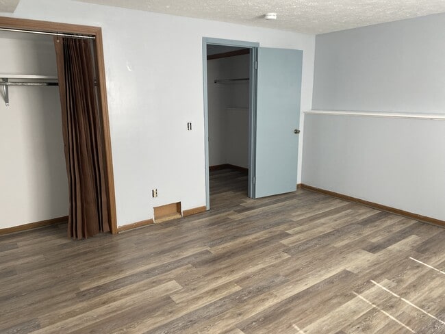Building Photo - 13096 Westland Ct