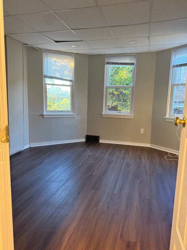 1st level Bedroom #2 - 1644 Westmont Ave