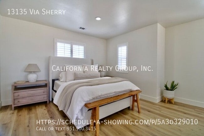 Building Photo - 13135 Via Sherry