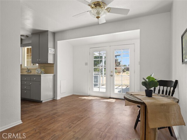 Building Photo - 5302 W Ave L-2