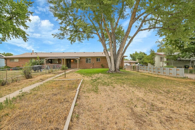 Building Photo - 7220 W Arkansas Ave
