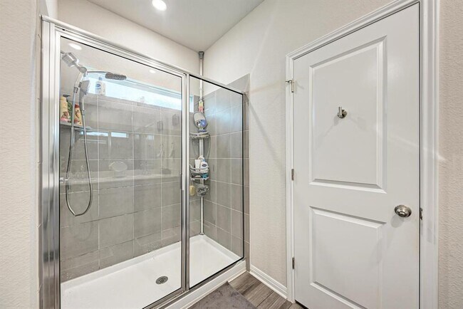 Building Photo - 1646 Homestead Farms Dr