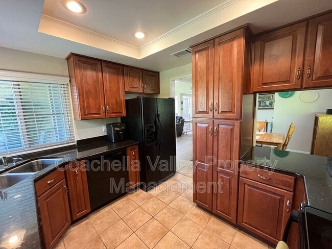 Building Photo - 643 N Vía Acapulco