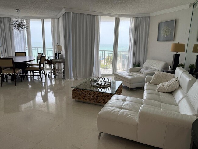 Building Photo - 17375 Collins Ave