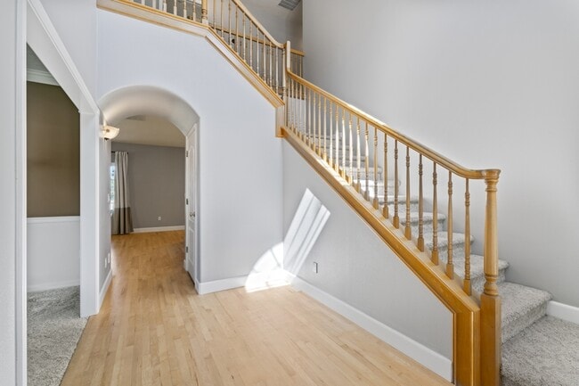 Building Photo - 15081 Widgeon Ave