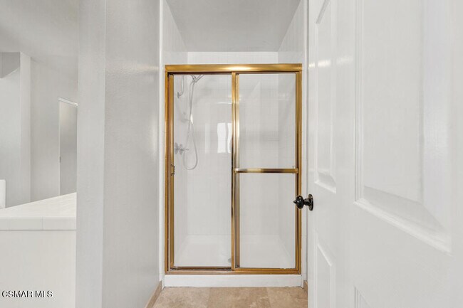 Building Photo - 852 Admiral Ct