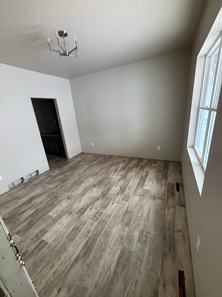 Bedroom - 1127 Northwood Dr