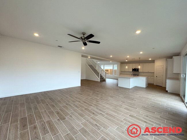 Building Photo - MOVE IN SPECIAL!!! Stunning Home with MIL ...