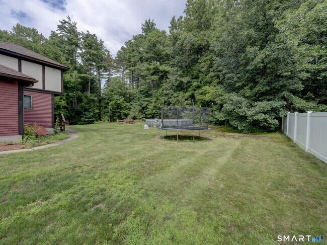 Building Photo - 522 Springfield Rd