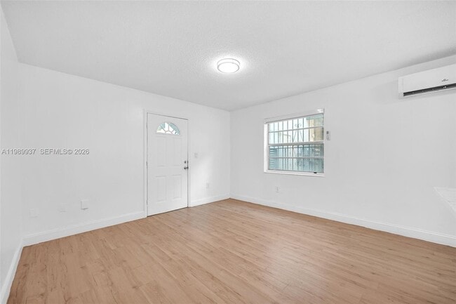 Building Photo - 641 NW 2nd St