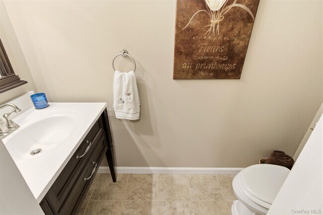 Building Photo - 11 Indian Trce