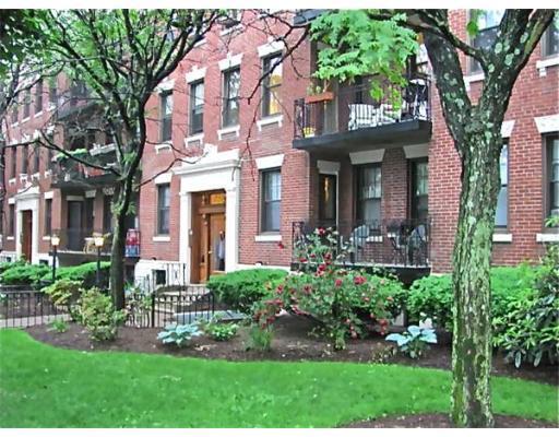 Building Photo - 1762 Commonwealth Ave