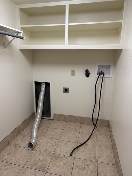 Laundry Room - 1306 S 200 W