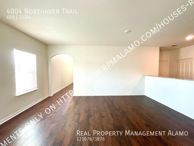 Building Photo - 4004 Northaven Trail